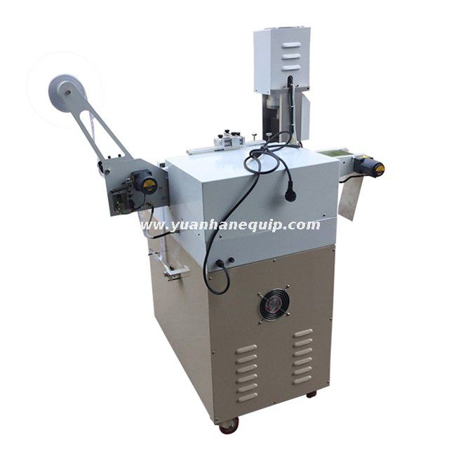 Ultrasonic Cloth Care Label Cutting Machine