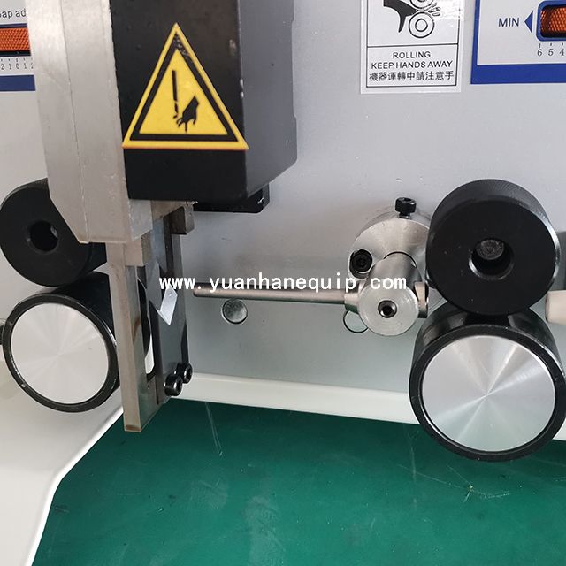Small Wire Cutting and Stripping Machine