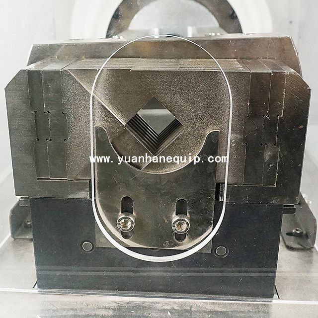 Pneumatic Rotary Wire Peeling Machine