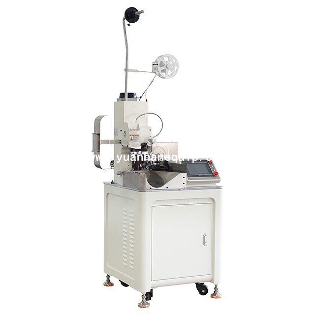 Cutting Stripping Twisting & One-end Crimping Machine