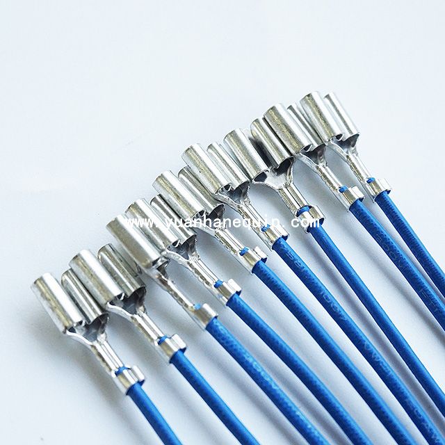 Cutting Stripping Twisting & One-end Crimping Machine