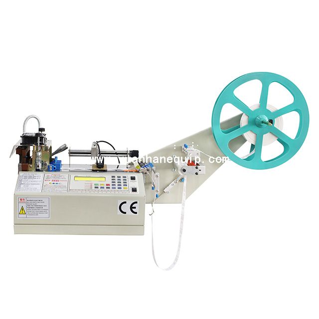 Automatic Clothing Label Cutting Machine with Hot and Cold Knife