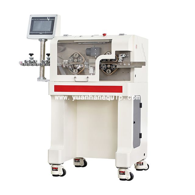 Automated Multi-core Cable Cutting and Stripping Machine 