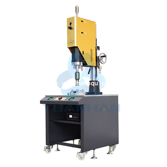 Ultrasonic V-shaped Webbing Cutting Machine