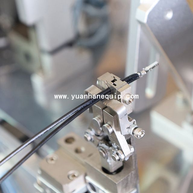 Cable Both Ends Crimping and Housing Inserting Machine