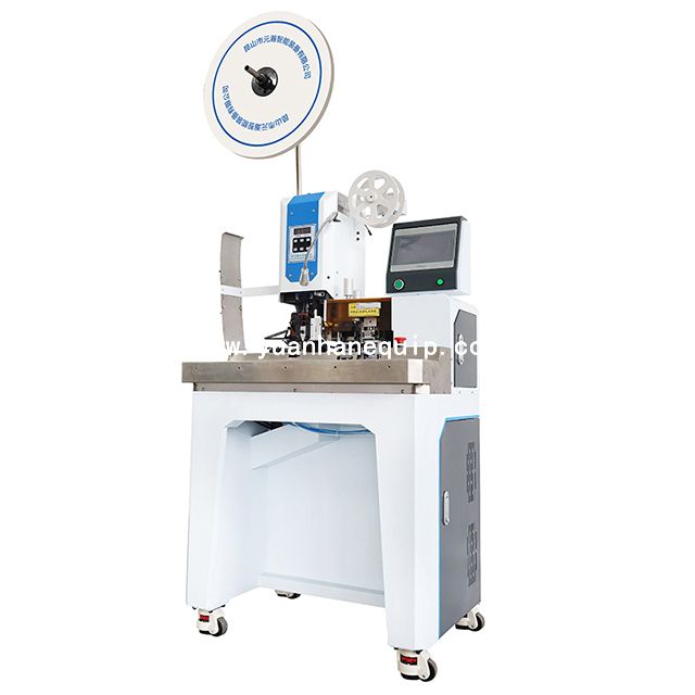 Cable Core Wires Stripping and Crimping Machine