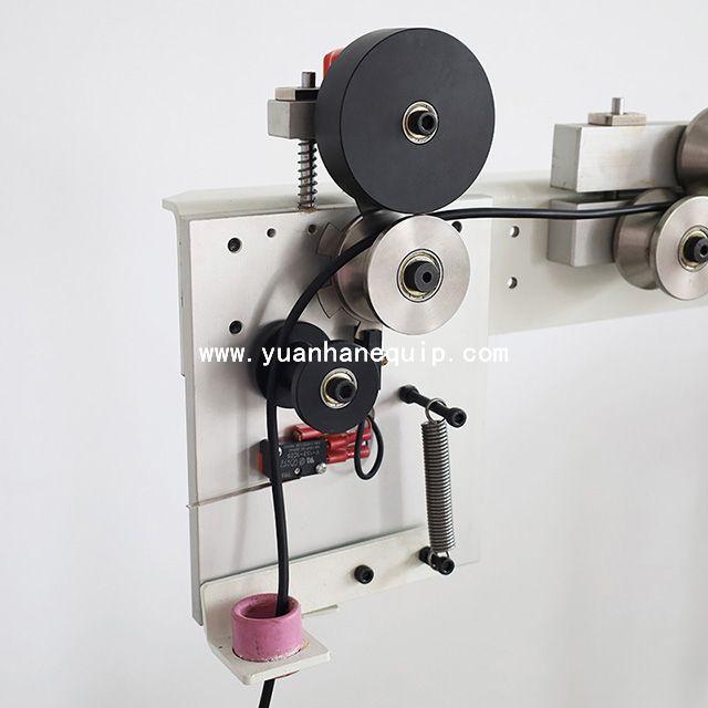 Wire and Cable Prefeeding Machine
