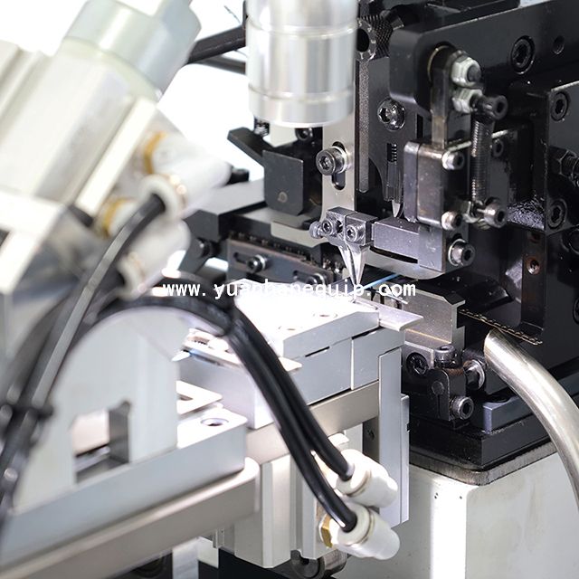Automatic Flat Cable Double-Side Terminal Crimping Machine