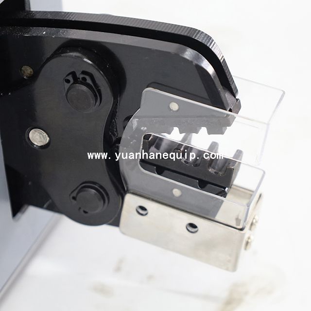 Pneumatic Wire Crimper 