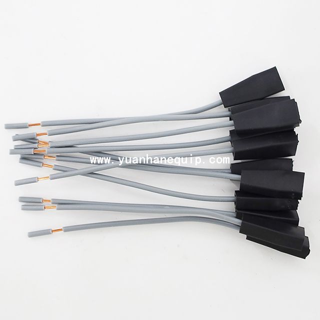 Cable Two Ends Crimping and One End Plastic Sleeves Assembly Machine
