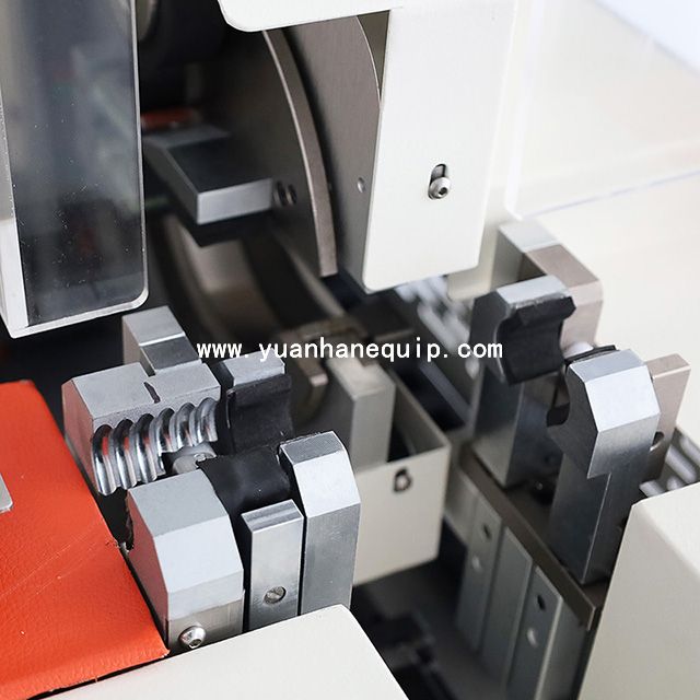 Left-Pull Multi-Point Tape Winding Machine