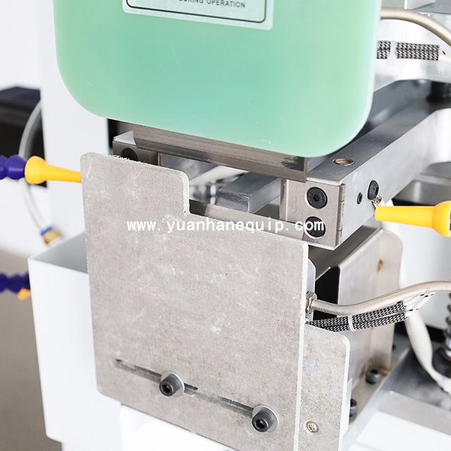 Electric Busbar Peeling Machine