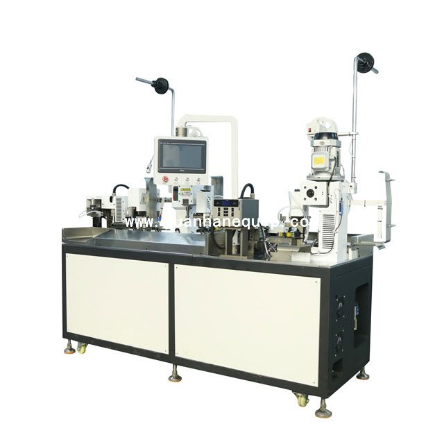 Máquina para engarzar terminales e insertar tubos termorretráctiles