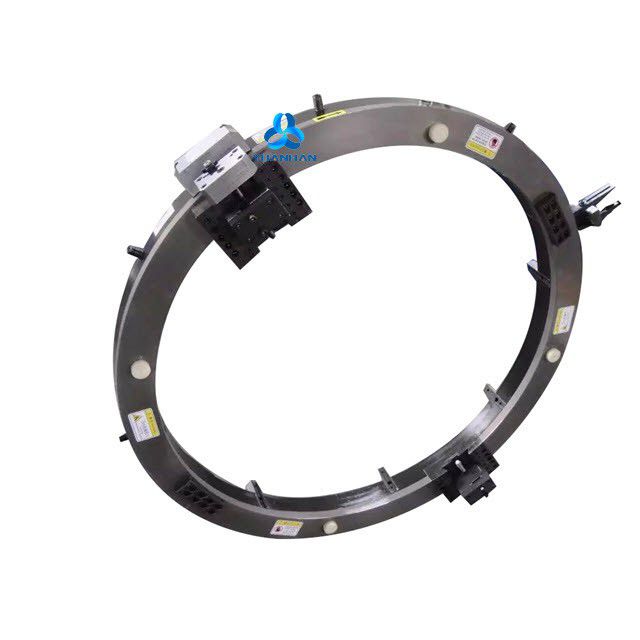Externally Mounted Pipe Cutting and Beveling Machine